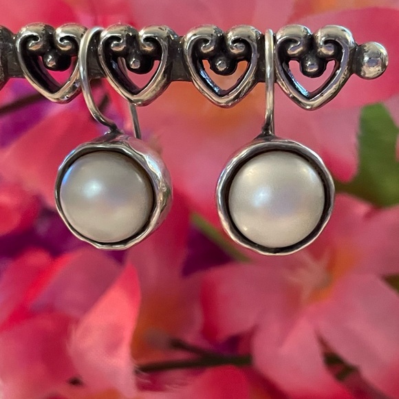Silpada Pearl ‘Margarite’ Drop Sterling Silver Earrings W1750 - Picture 2 of 15